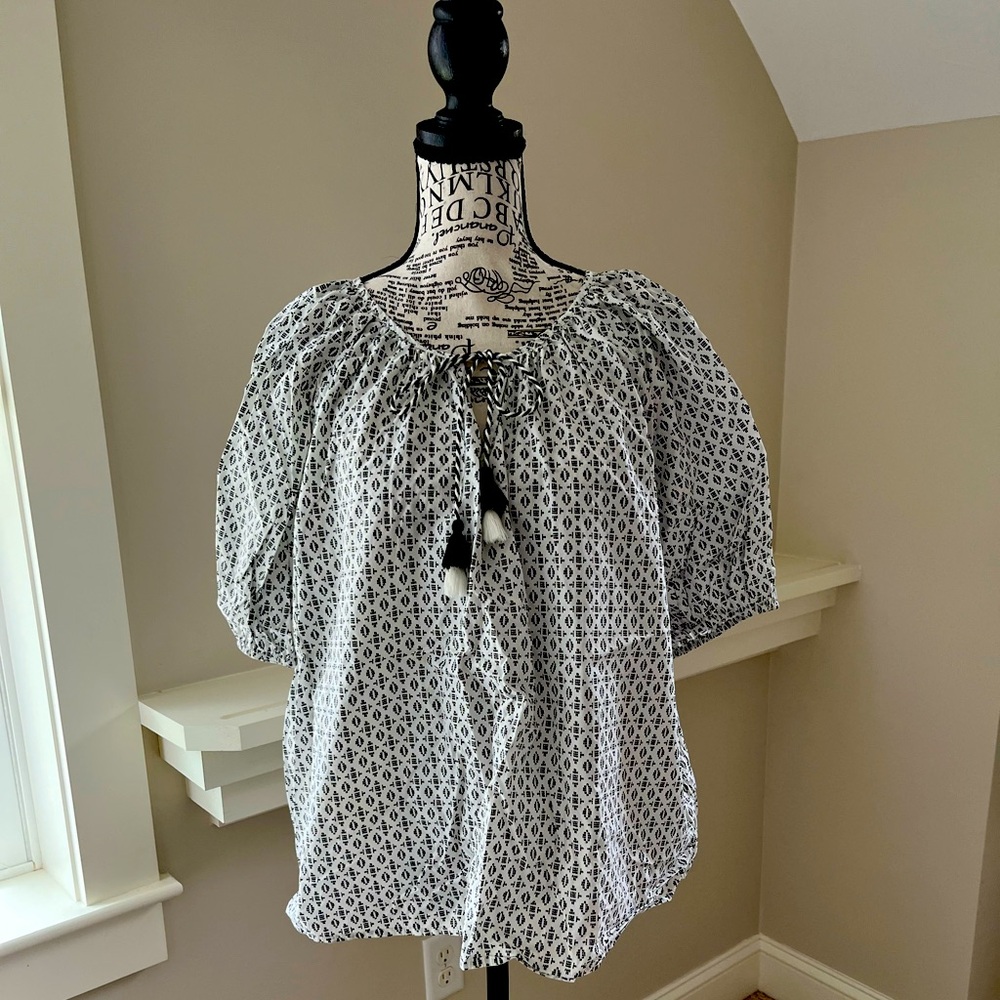 Cute cotton peasant top